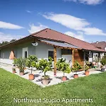 Apartment Northwest